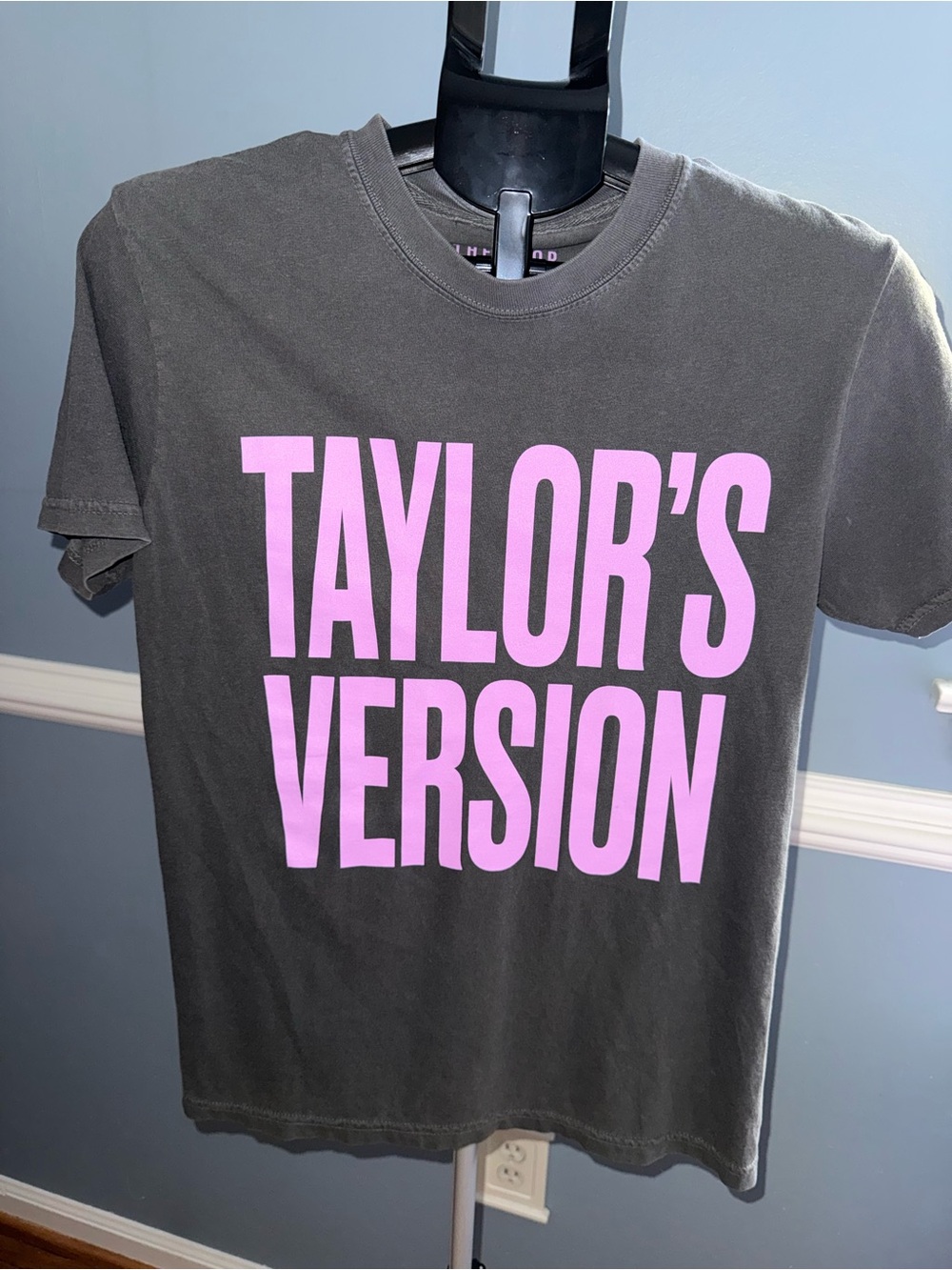 The Shop Forward Taylor’s Version Graphic Tee Charcoal Pink Size Small 🎸 👱‍♀️